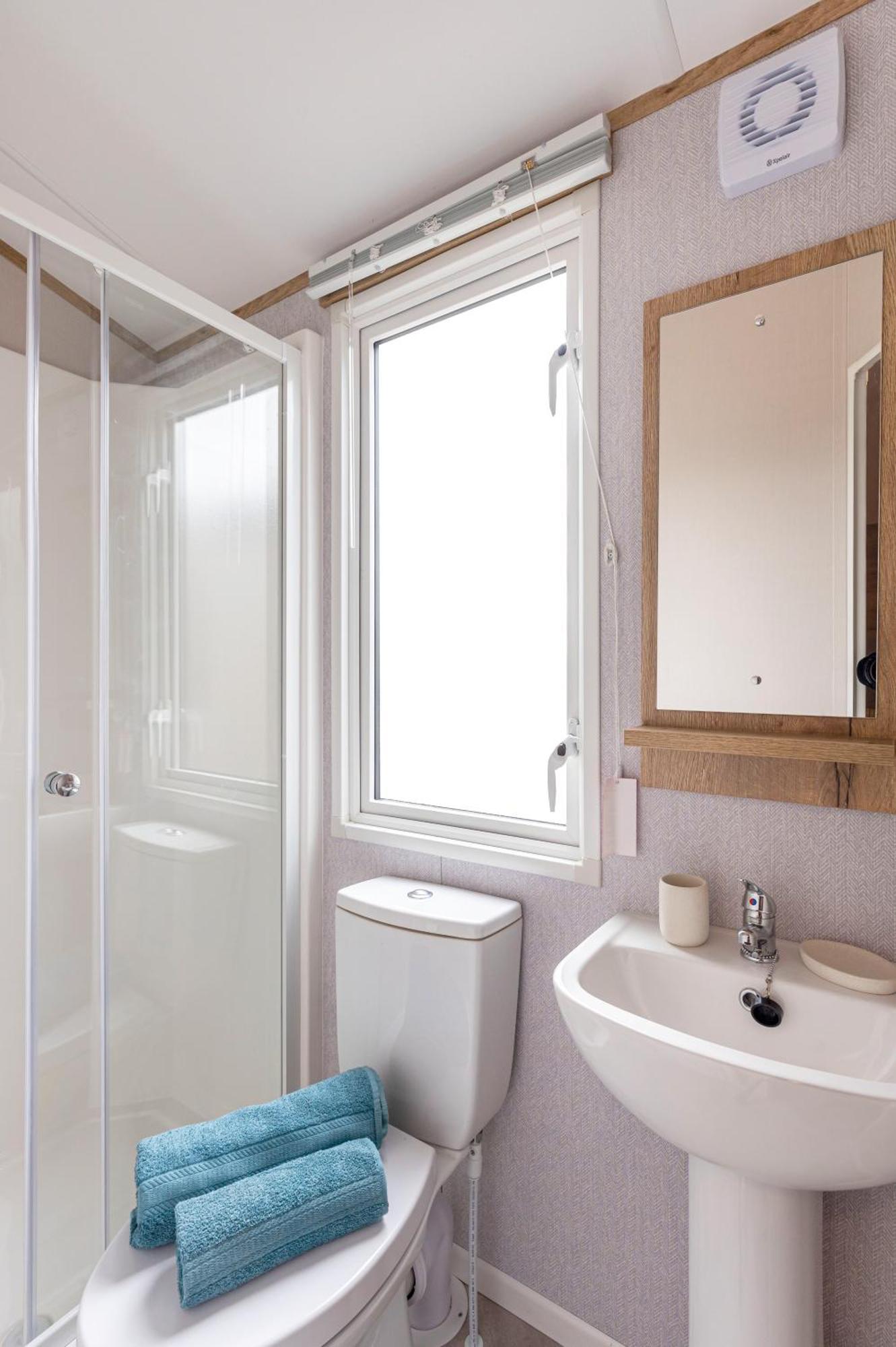 Emma'S Sea View 2-Bedroom Caravan At Durdle Door Near Wareham Dorset 웨스트 룰워스 외부 사진