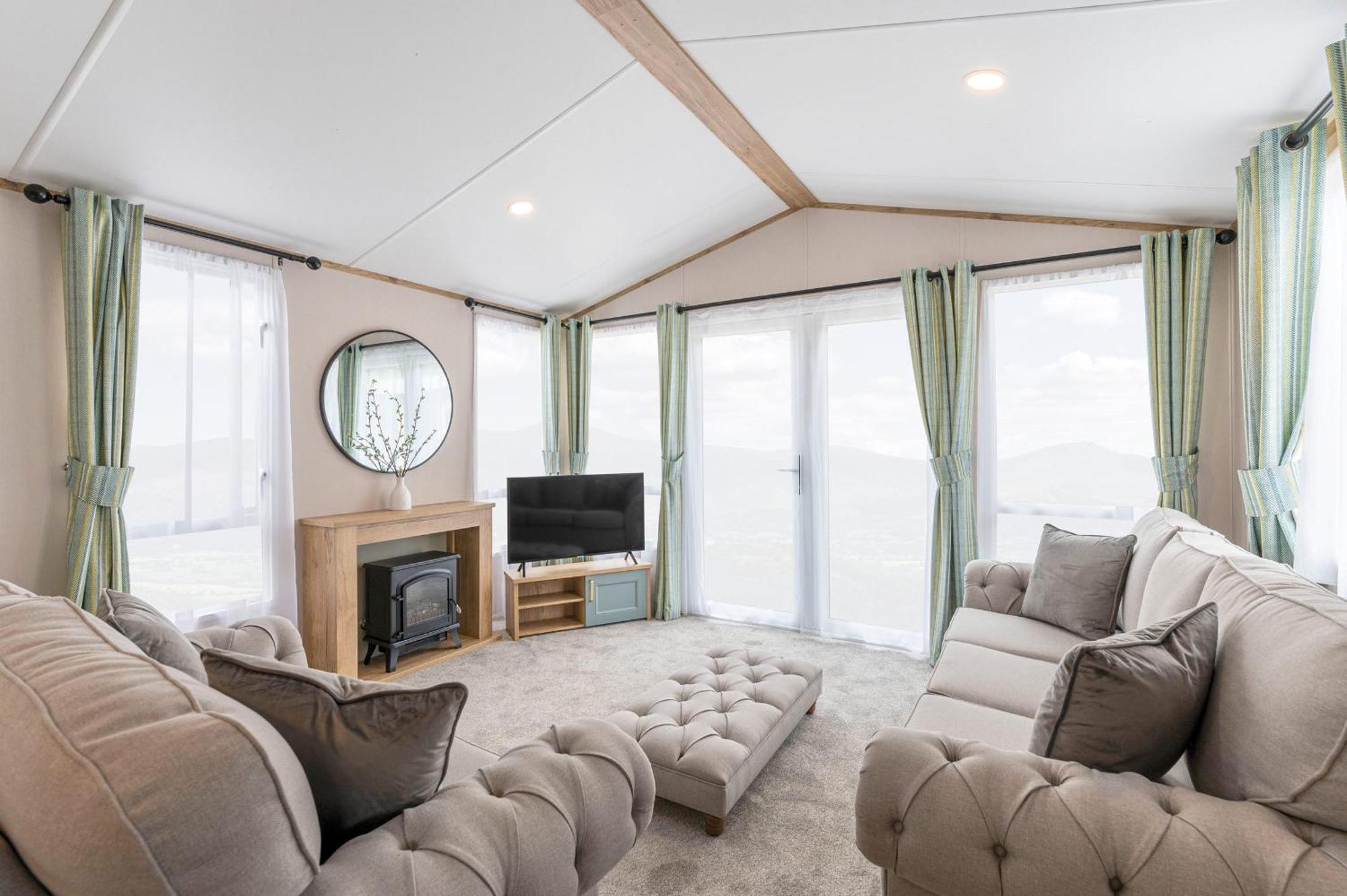 Emma'S Sea View 2-Bedroom Caravan At Durdle Door Near Wareham Dorset 웨스트 룰워스 외부 사진