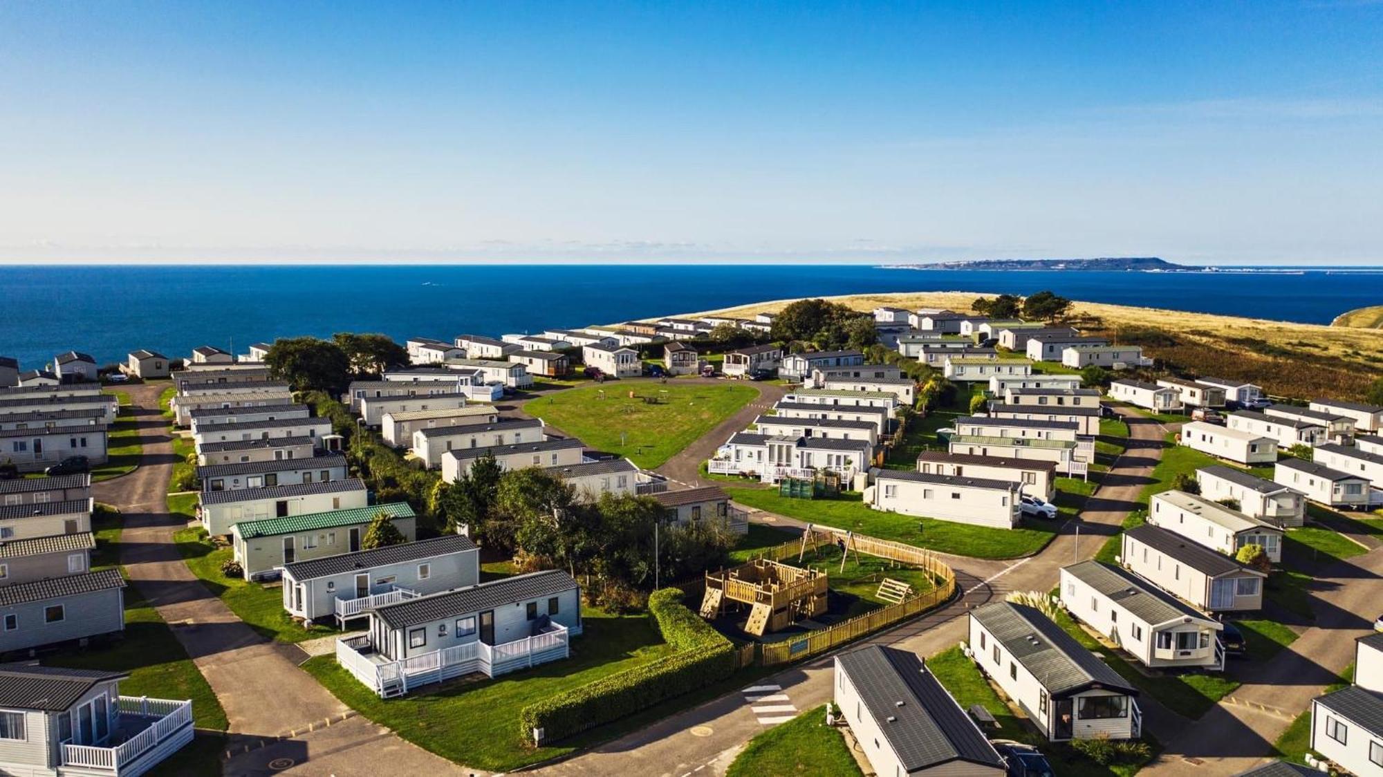 Emma'S Sea View 2-Bedroom Caravan At Durdle Door Near Wareham Dorset 웨스트 룰워스 외부 사진
