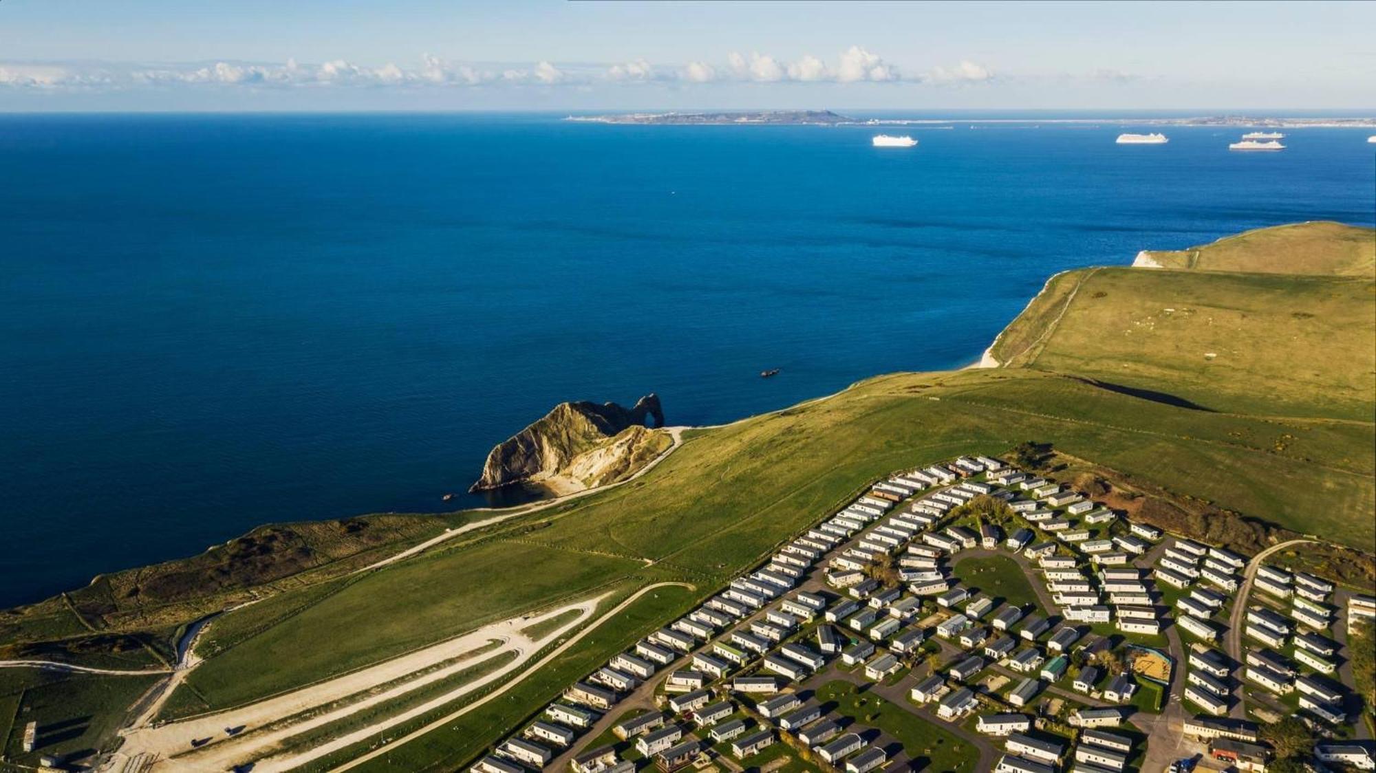 Emma'S Sea View 2-Bedroom Caravan At Durdle Door Near Wareham Dorset 웨스트 룰워스 외부 사진